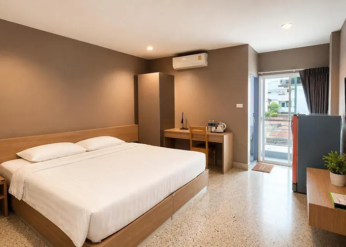 Hotel The Fifth 2*