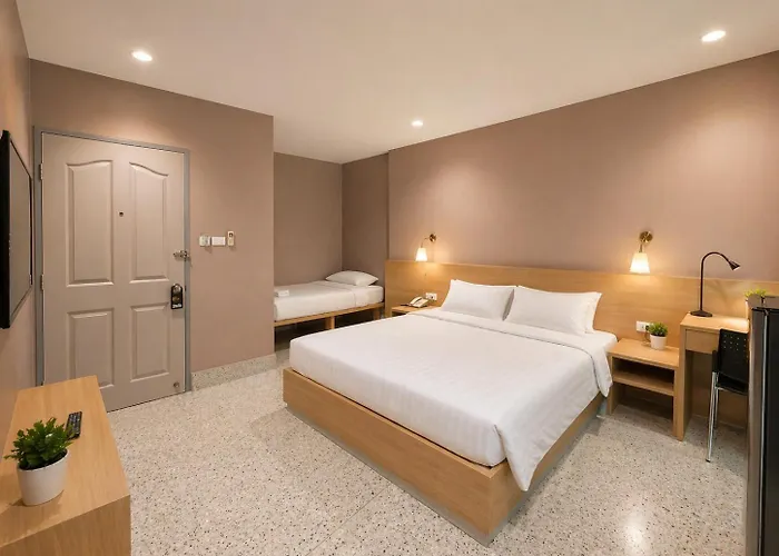 The Fifth Hotel 2*