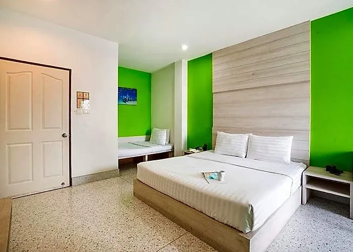 Hotel The Fifth 2*