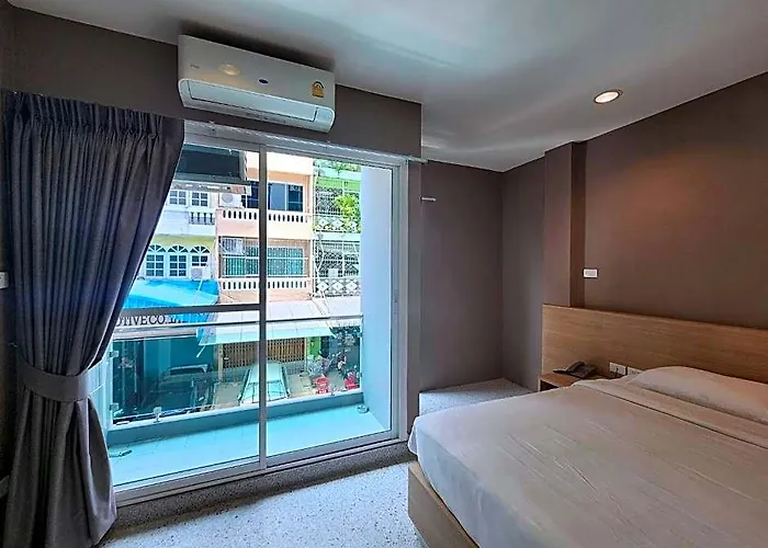 The Fifth Hotel