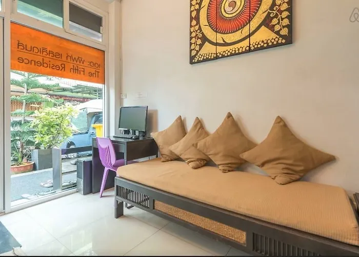 Hotel The Fifth 2*